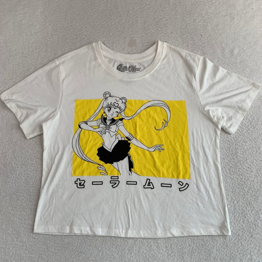 Sailor Moon Graphic T-Shirt Japanese Text Anime Womens XL Crewneck White Yellow